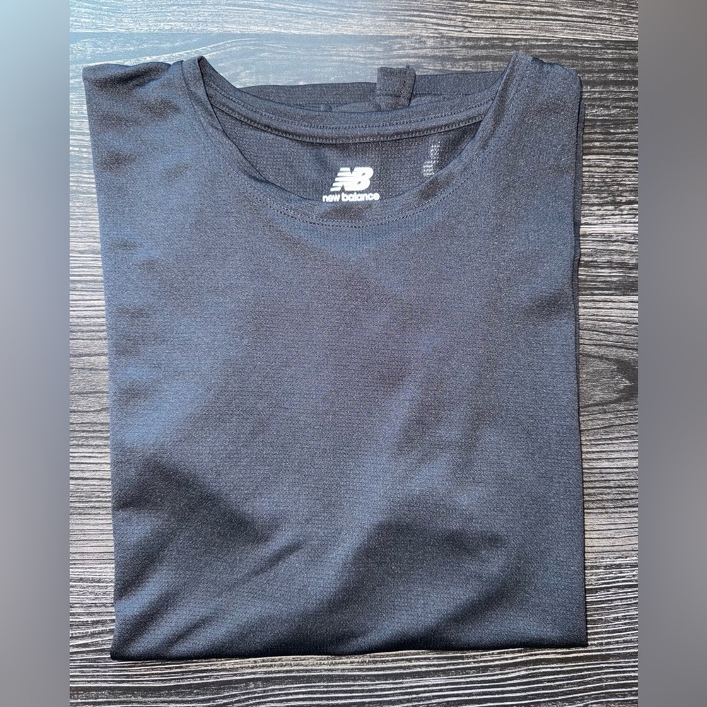 New Balance Black Performance/Athletic T-Shirt